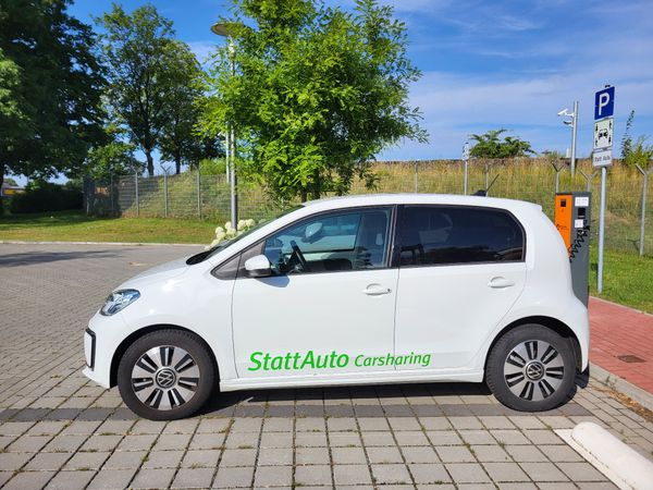 StattAuto auf Parkplatz
